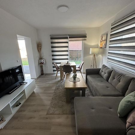 Ammirevole Ravne Apartments ヴィソコ エクステリア 写真