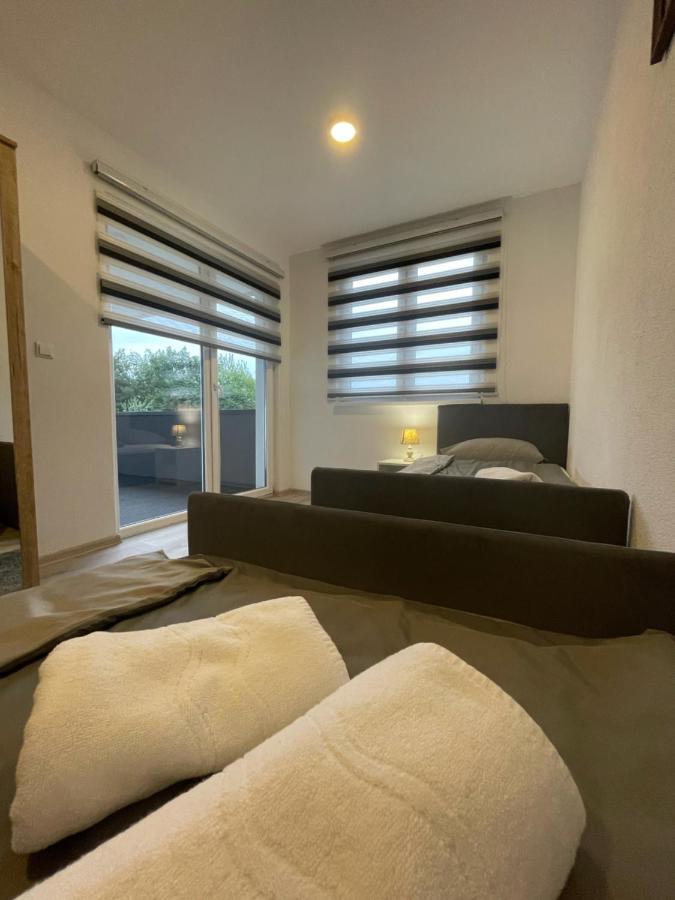 Ammirevole Ravne Apartments ヴィソコ エクステリア 写真