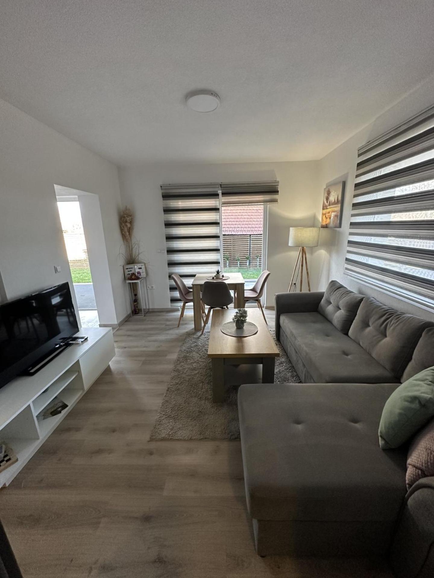 Ammirevole Ravne Apartments ヴィソコ エクステリア 写真